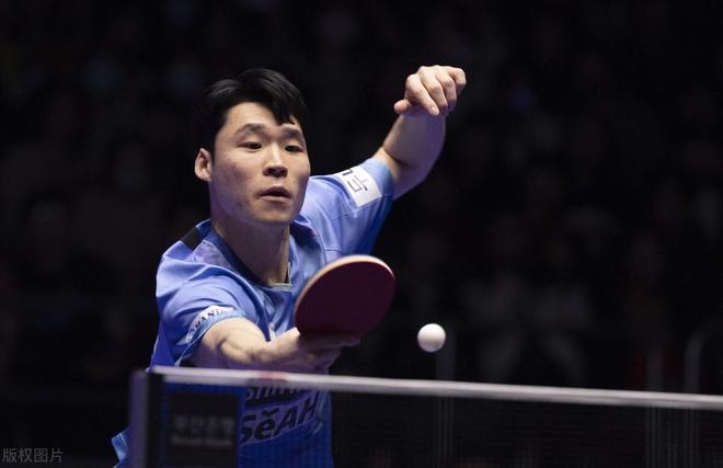 在熊猫杯负伤，记者：蒯纪闻遭遇手掌骨裂