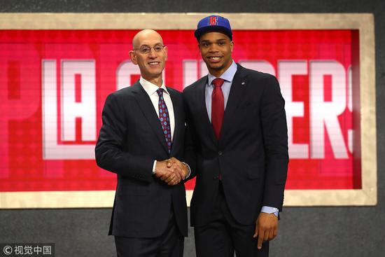 范晓冬：亚泰不破不立需要重建，最适合的人选是杜震宇